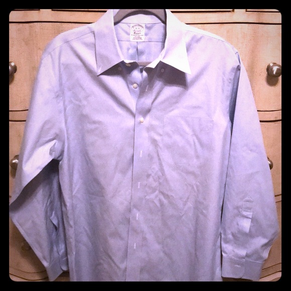 💙 2 for 20 💙 Brooks brothers dress shirt - Picture 1 of 3